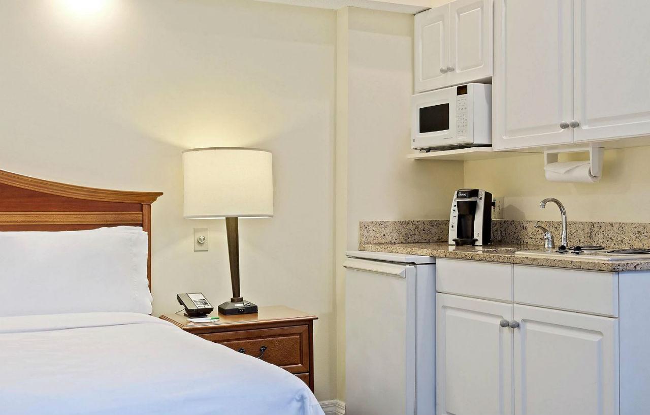 Holiday Inn & Suites Clearwater Beach S-Harbourside מראה חיצוני תמונה