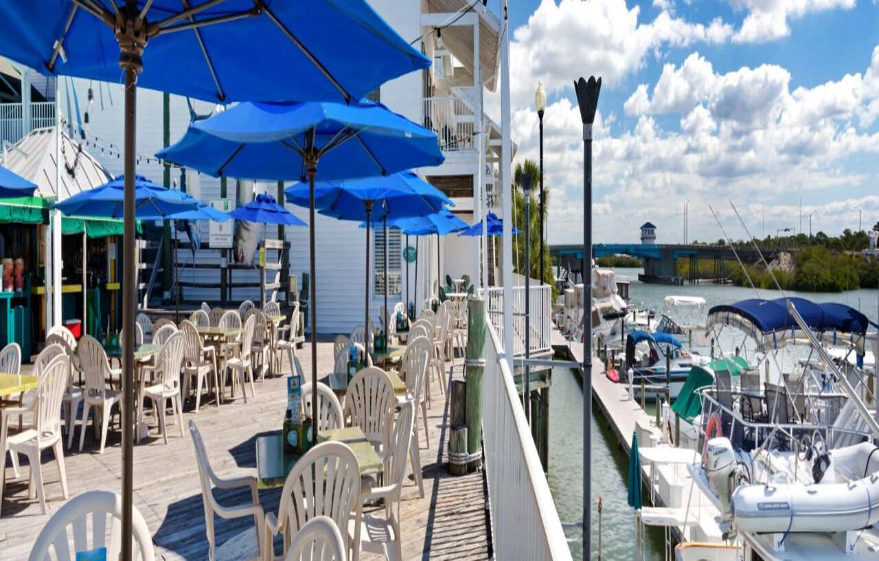 Holiday Inn & Suites Clearwater Beach S-Harbourside מראה חיצוני תמונה